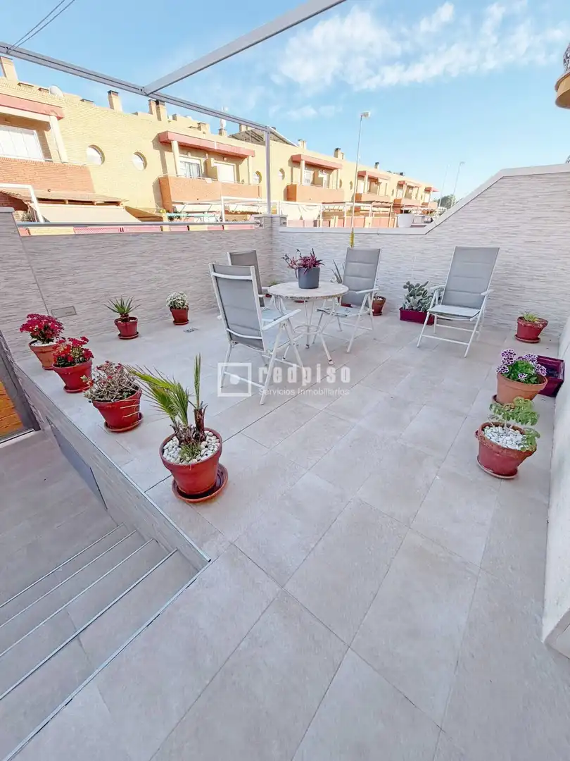 Houses for sale in Los Vientos- Casa Ros