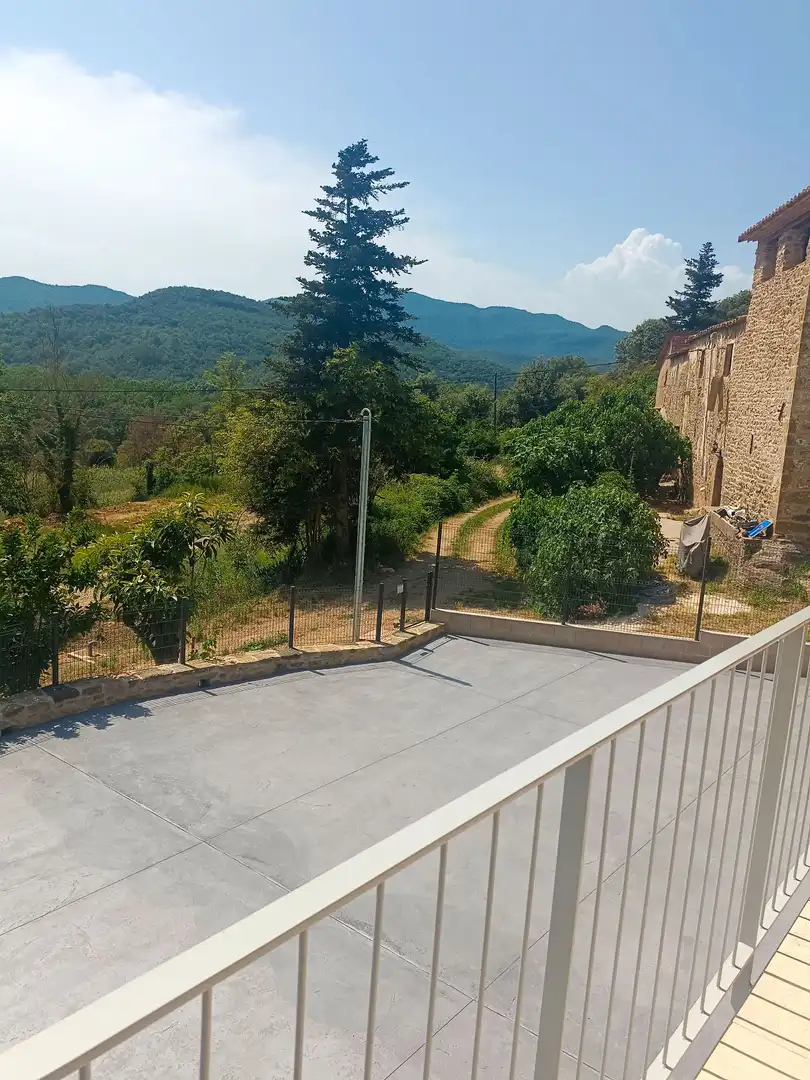Terrassa de Casa o xalet de lloguer en Sant Aniol de Finestres amb Aire condicionat, Calefacció i Jardí privat