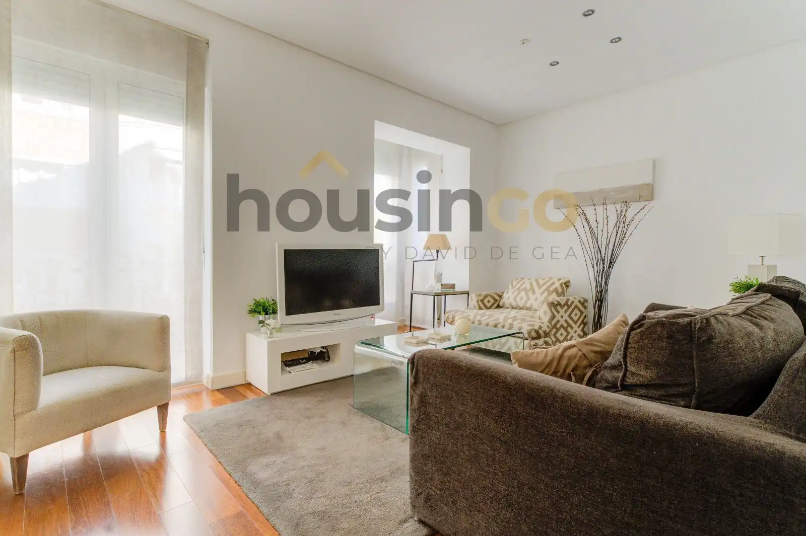 Living room of Flat for sale in  Madrid Capital  with Air Conditioner, Heating and Parquet flooring