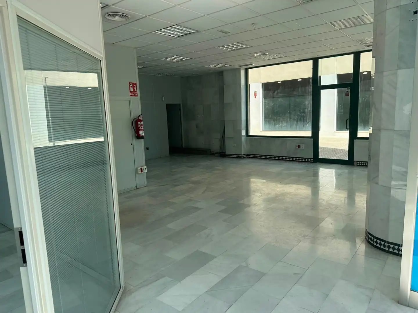 Local de alquiler en Mairena del Aljarafe con Aire acondicionado y Calefacción