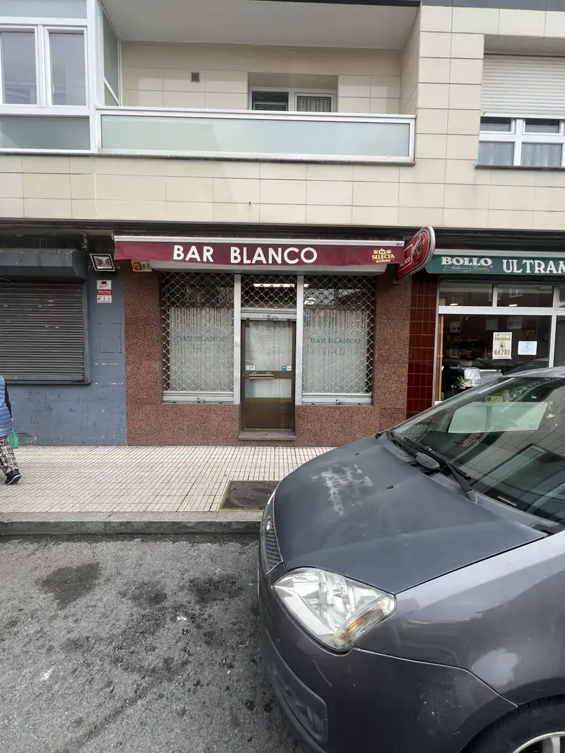 Gewerbefläche zum Verkauf in Gijón - CALLE ROSALIA DE CASTRO