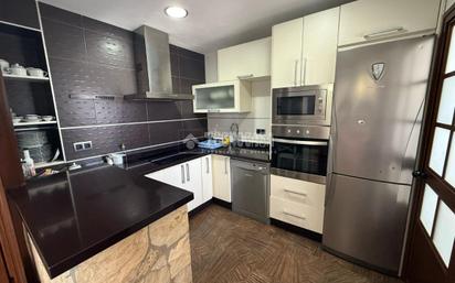 Kitchen of Flat for sale in Osuna  with Air Conditioner