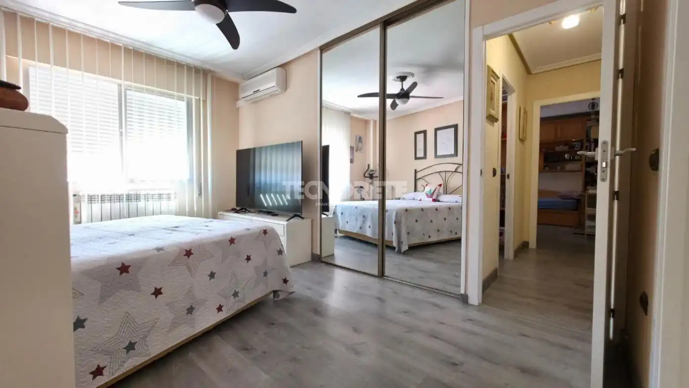Habitación de Piso en venta en Guadalajara con Aire acondicionado, Calefacción y Balcón