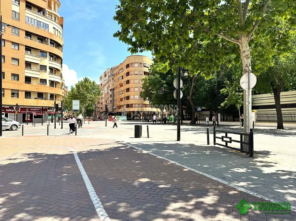 Vista exterior de Pis en venda en Albacete amb Aire condicionat, Calefacció i Terrassa
