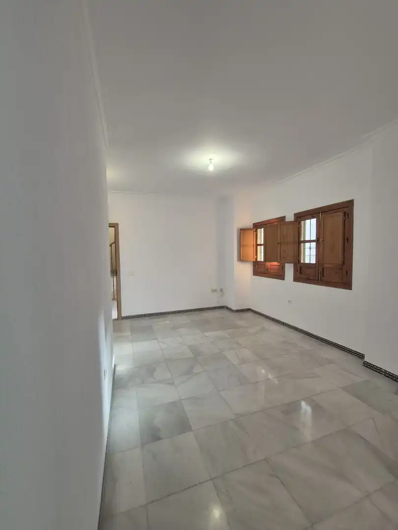 Flat with lift to rent in Calle Amor de Dios 31, imagen 2