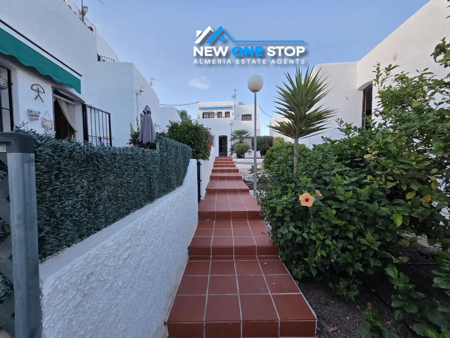 Vista exterior de Apartament en venda en Mojácar amb Aire condicionat, Calefacció i Jardí privat