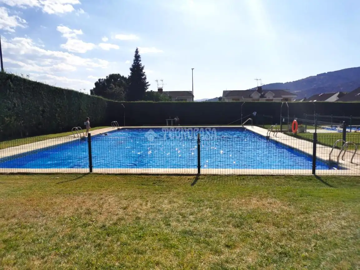 Swimming pool of Detached homes for sale in Moralzarzal  with Heating, Terrace and Community pool