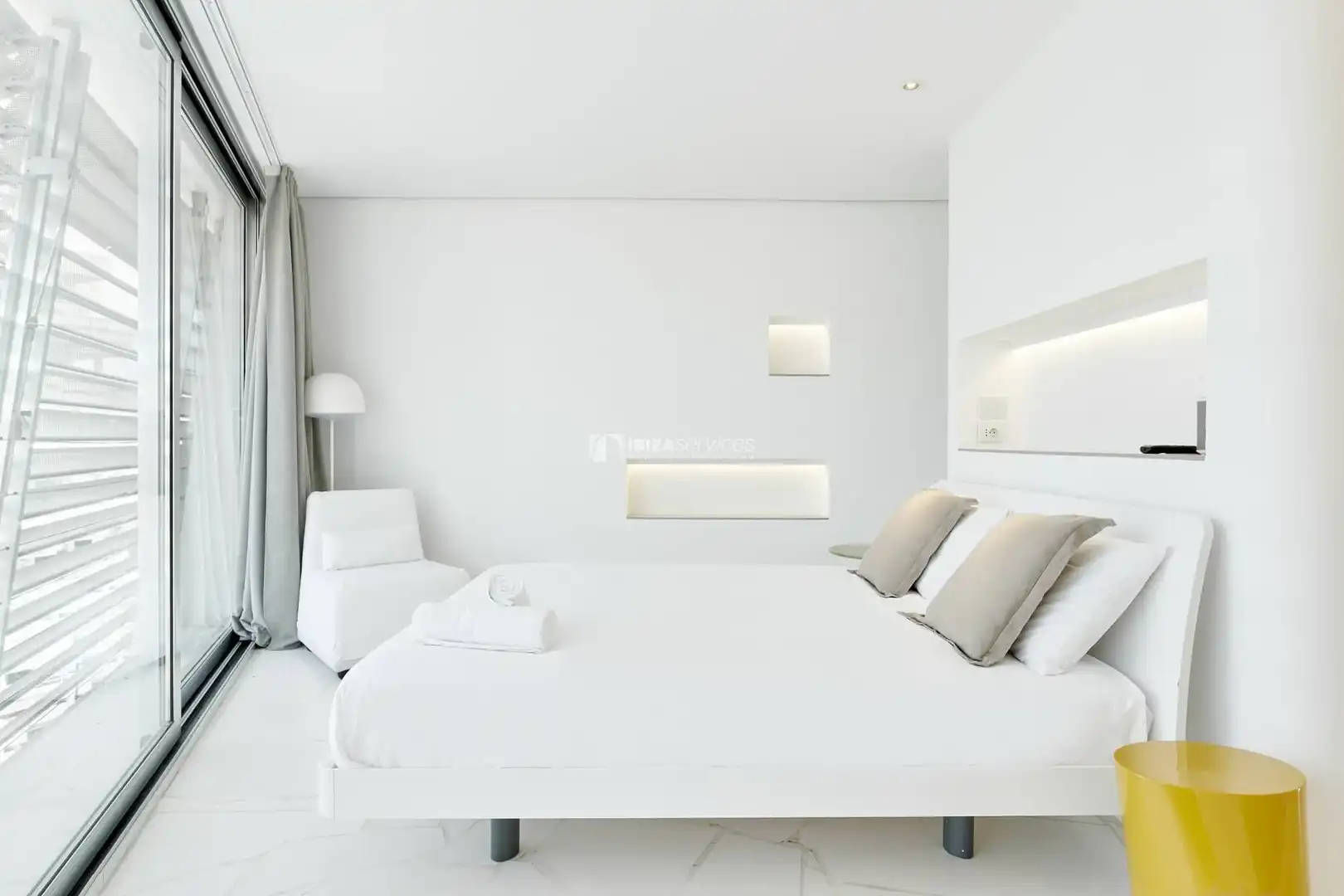 Appartamento con piscina in affitto a Marina Botafoc - Platja de Talamanca, imagen 4
