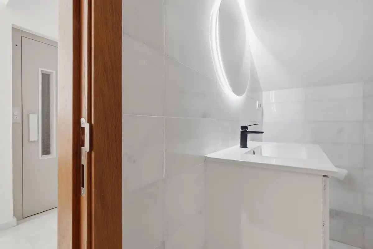 Reihenhaus mit Pool zum Verkauf in Estepona,Centro,Avenida Juan Carlos I, imagen 33