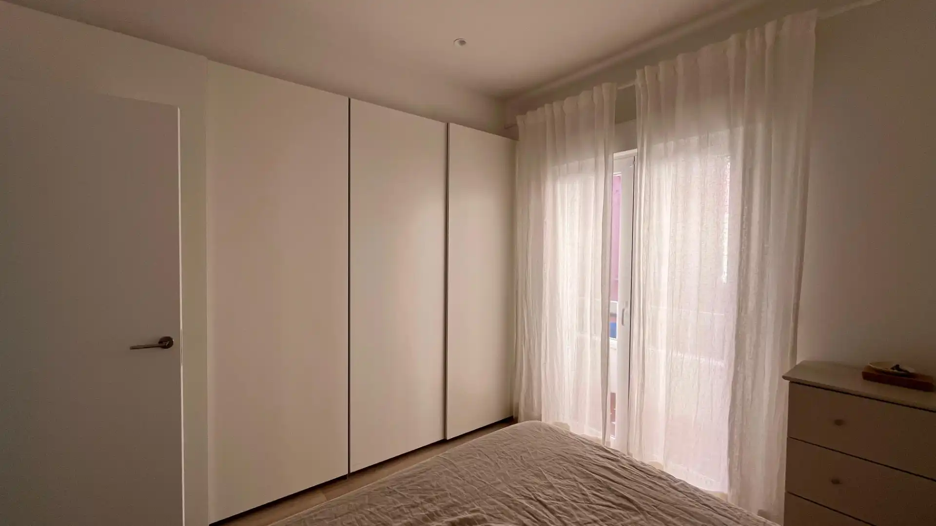 Schlafzimmer von Wohnung zur Miete in Madrid mit Klimaanlage, Möbliert und Ofen