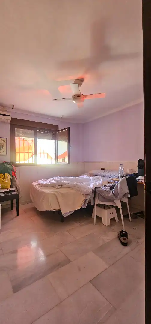 Dormitori de Casa o xalet en venda en Salobreña amb Aire condicionat, Jardí privat i Traster