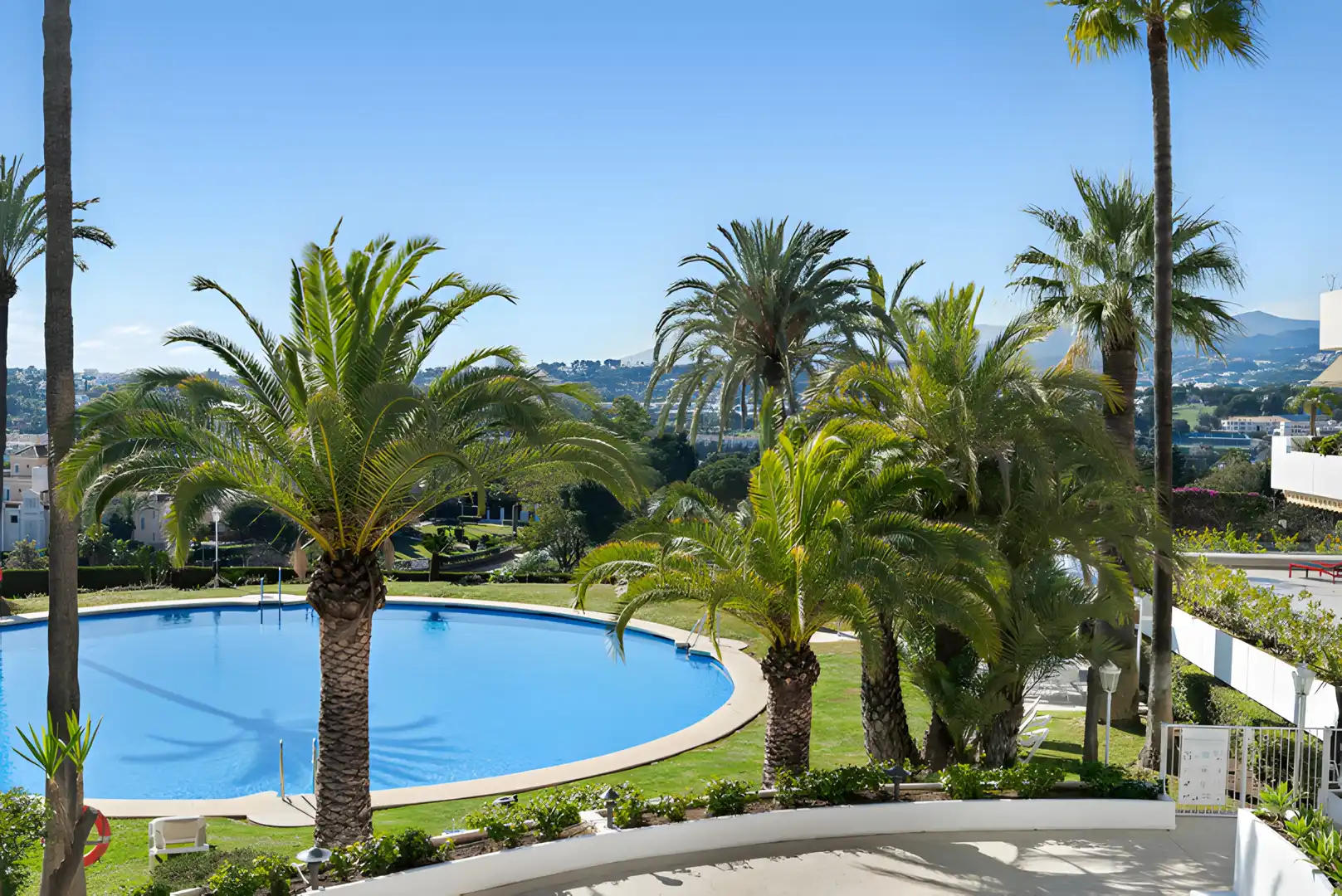 Apartamento con piscina en venta en Milla de Oro, imagen 15