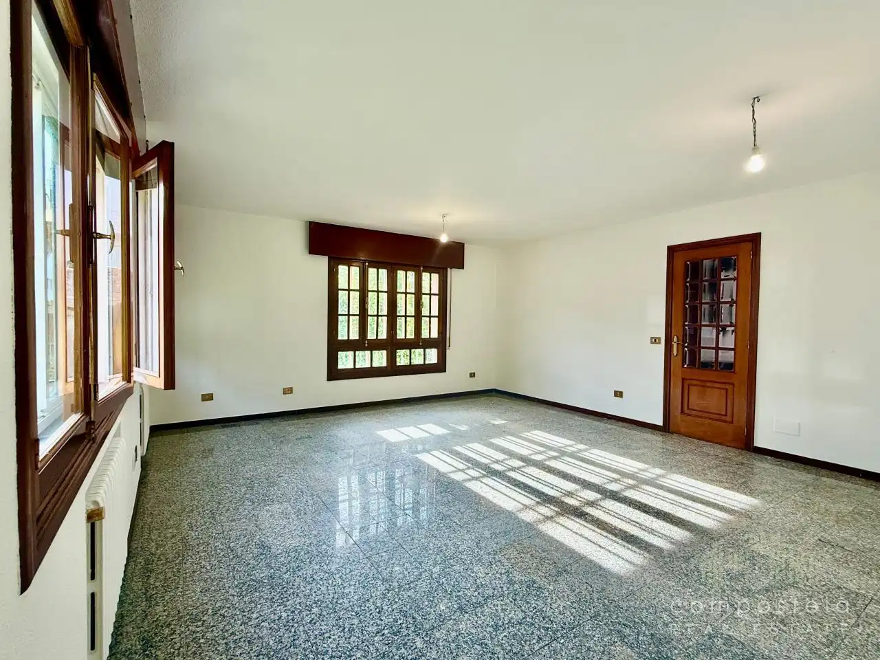 Living room of Houses for sale in O Milladoiro