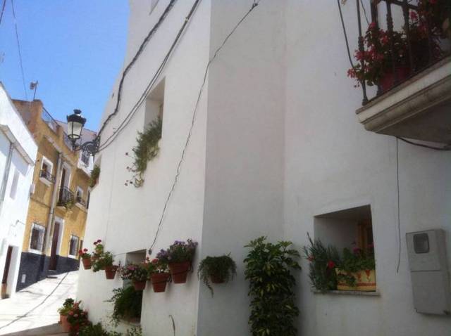 Casa-chalet en Venta en  FRAILE PEPE en Urrácal