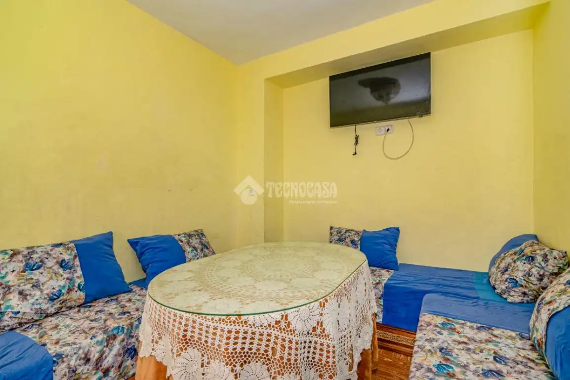 Casa aparellada en venda a Loja, imagen 2