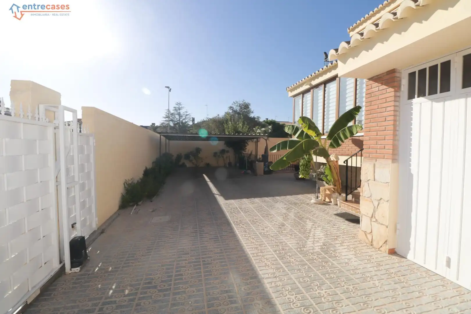 Exterior view of Houses for sale in Sagunto / Sagunt  with Air Conditioner, Private garden and Terrace