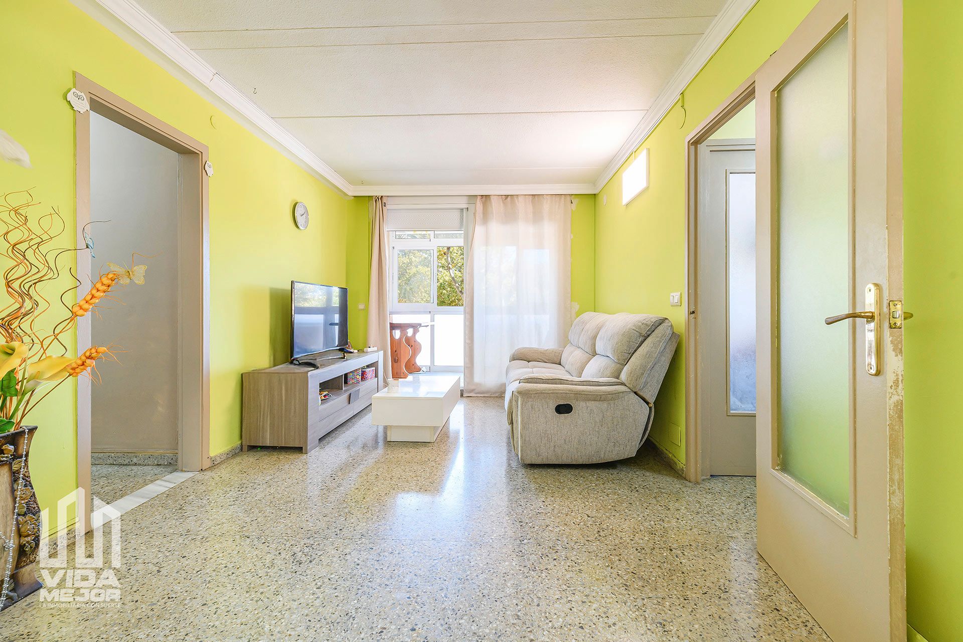 Sala de estar de Piso en venta en El Prat de Llobregat con Balcón