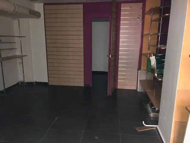 Local comercial en venda a Calle de Arias, imagen 16