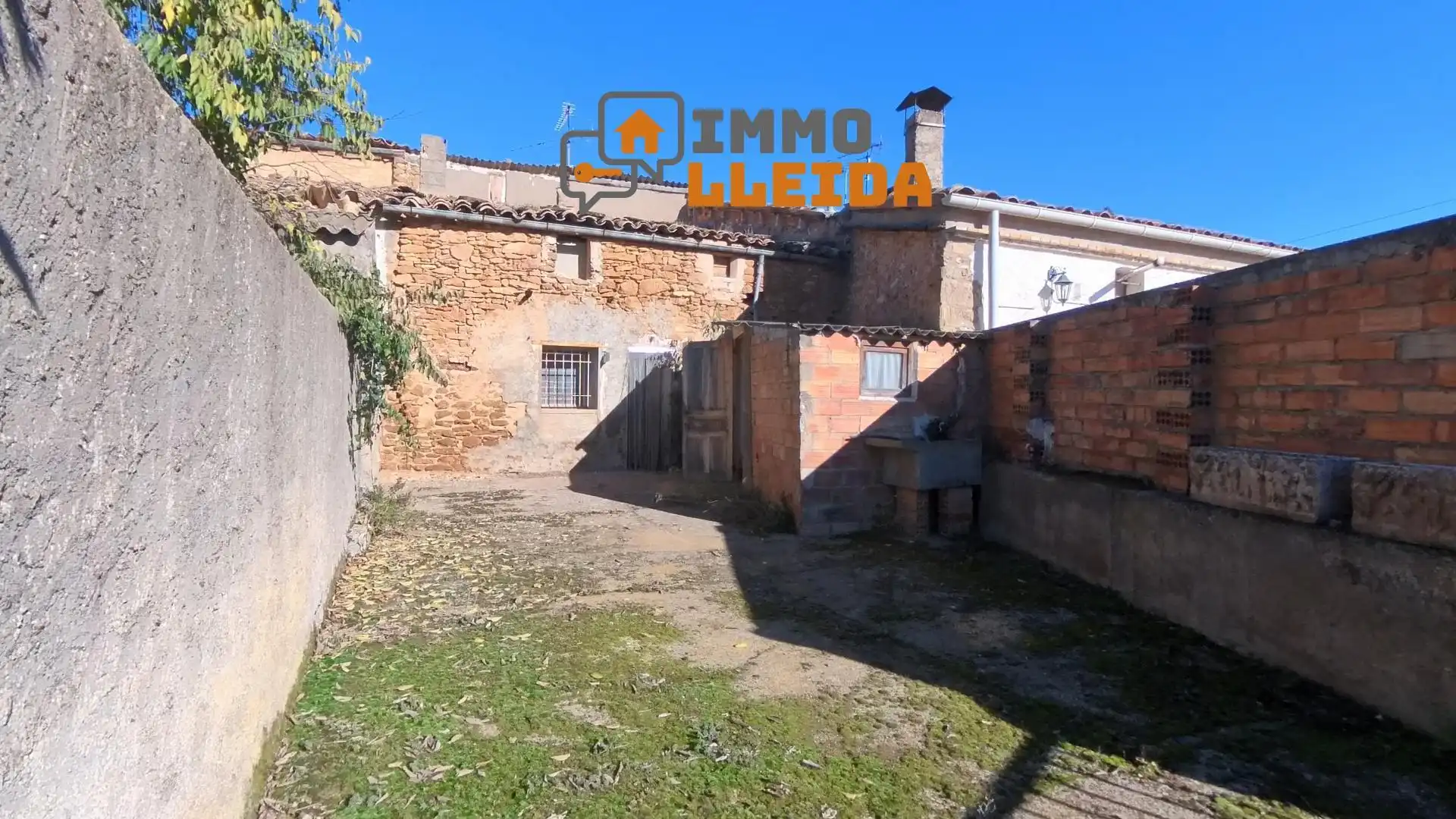 Adosado en venta en Calle Esglesia Colldelrat