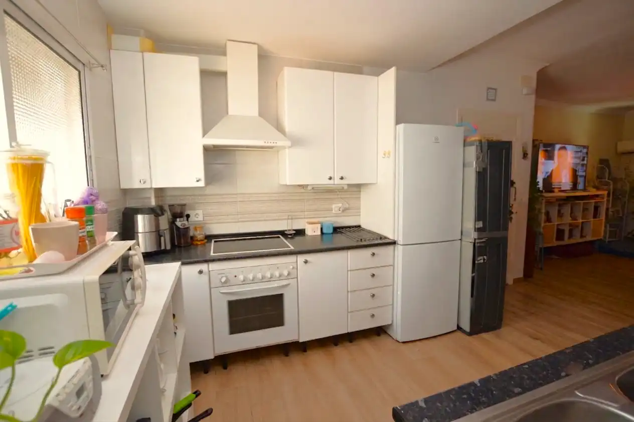Cocina de Piso en venta en Sevilla con Aire acondicionado, Terraza y Trastero