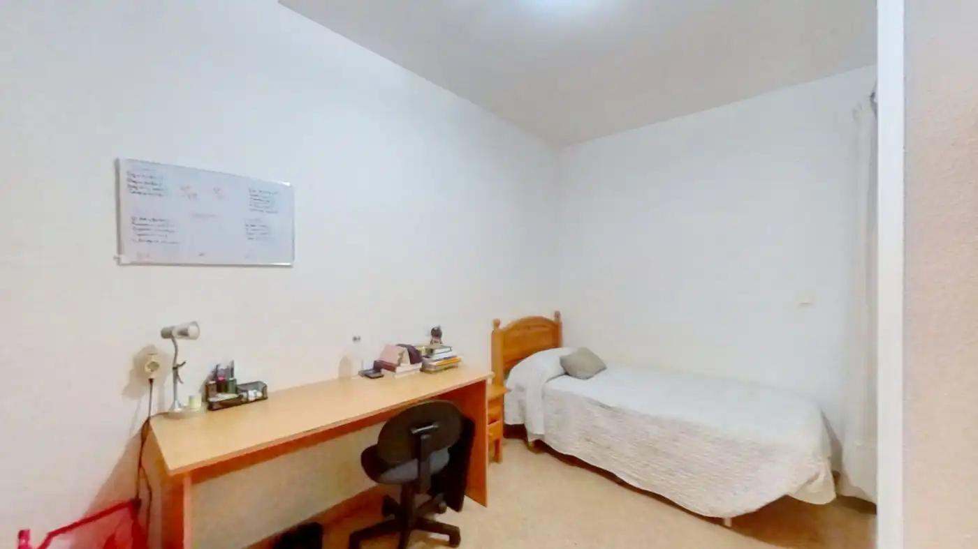 Bedroom of Flat for rent in San Vicente del Raspeig / Sant Vicent del Raspeig  with Furnished and Balcony
