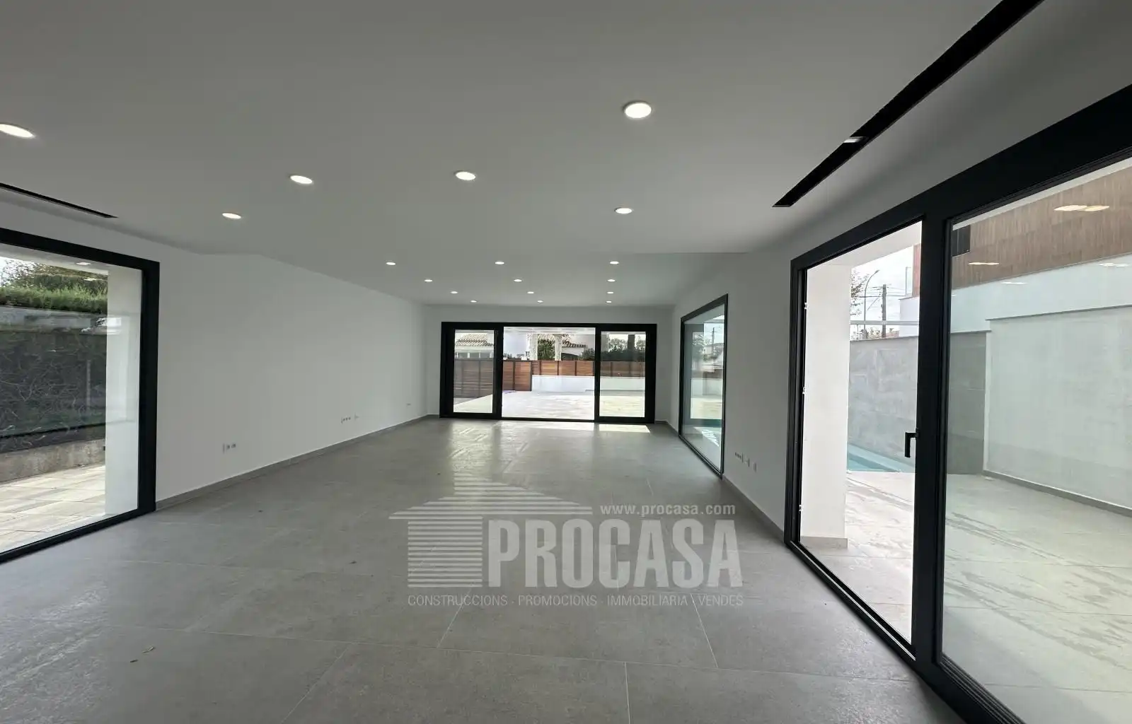 Chalet con piscina en venta en Requesens, imagen 10