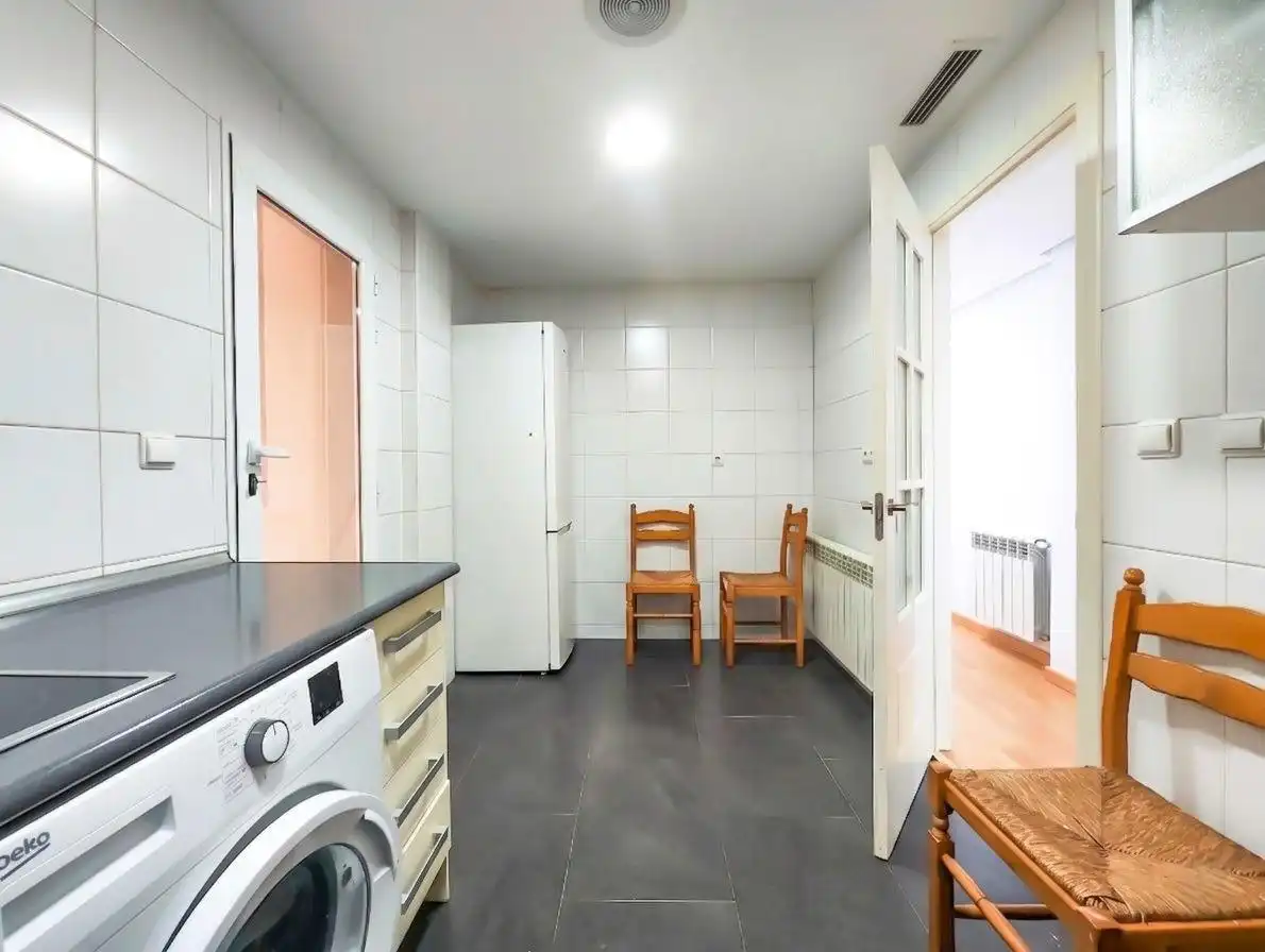 Cuina de Pis en venda en Puertollano amb Aire condicionat, Calefacció i Parquet