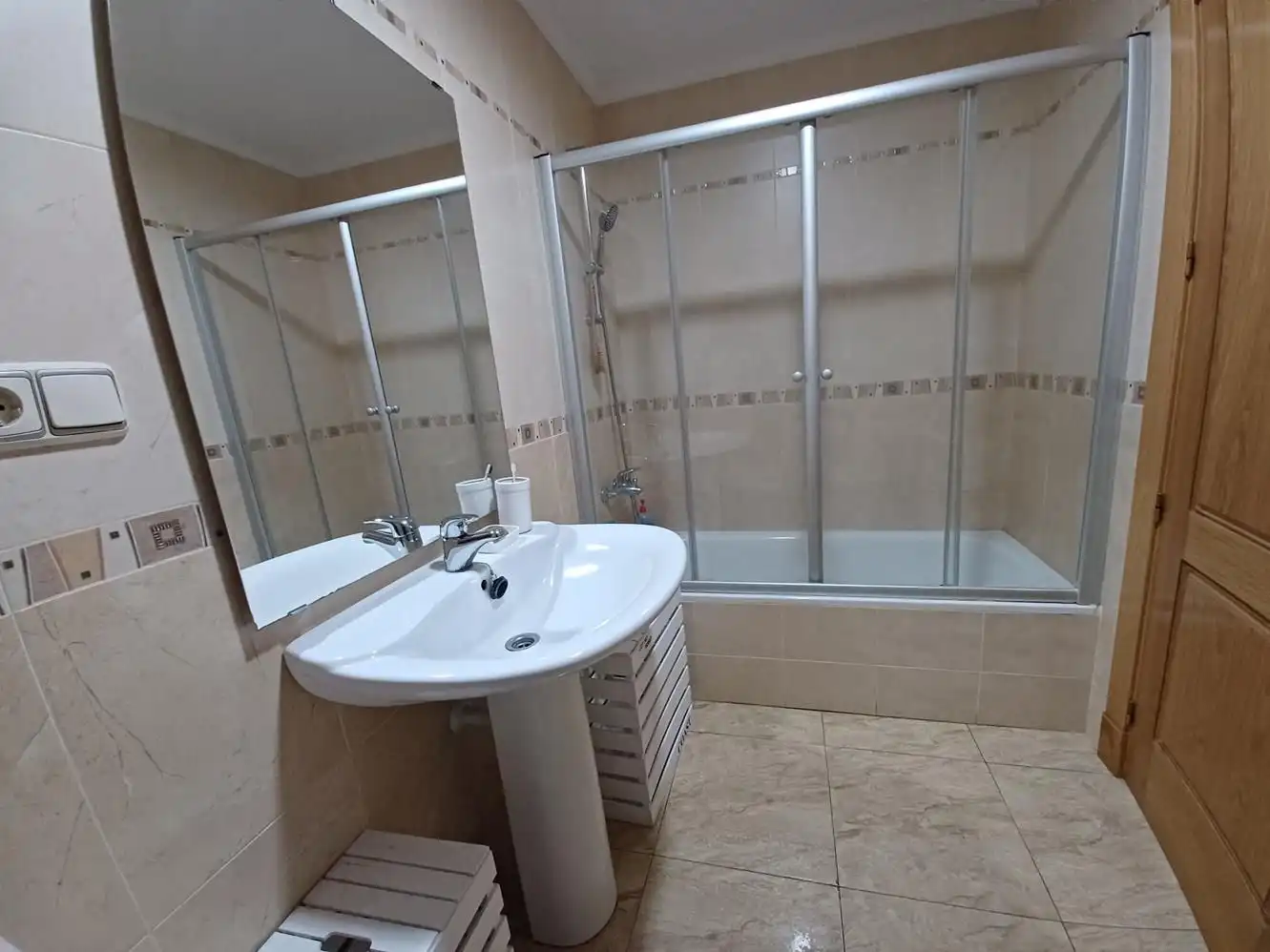 Badezimmer von Wohnung zum Verkauf in La Roda mit Heizung, Terrasse und Abstellraum