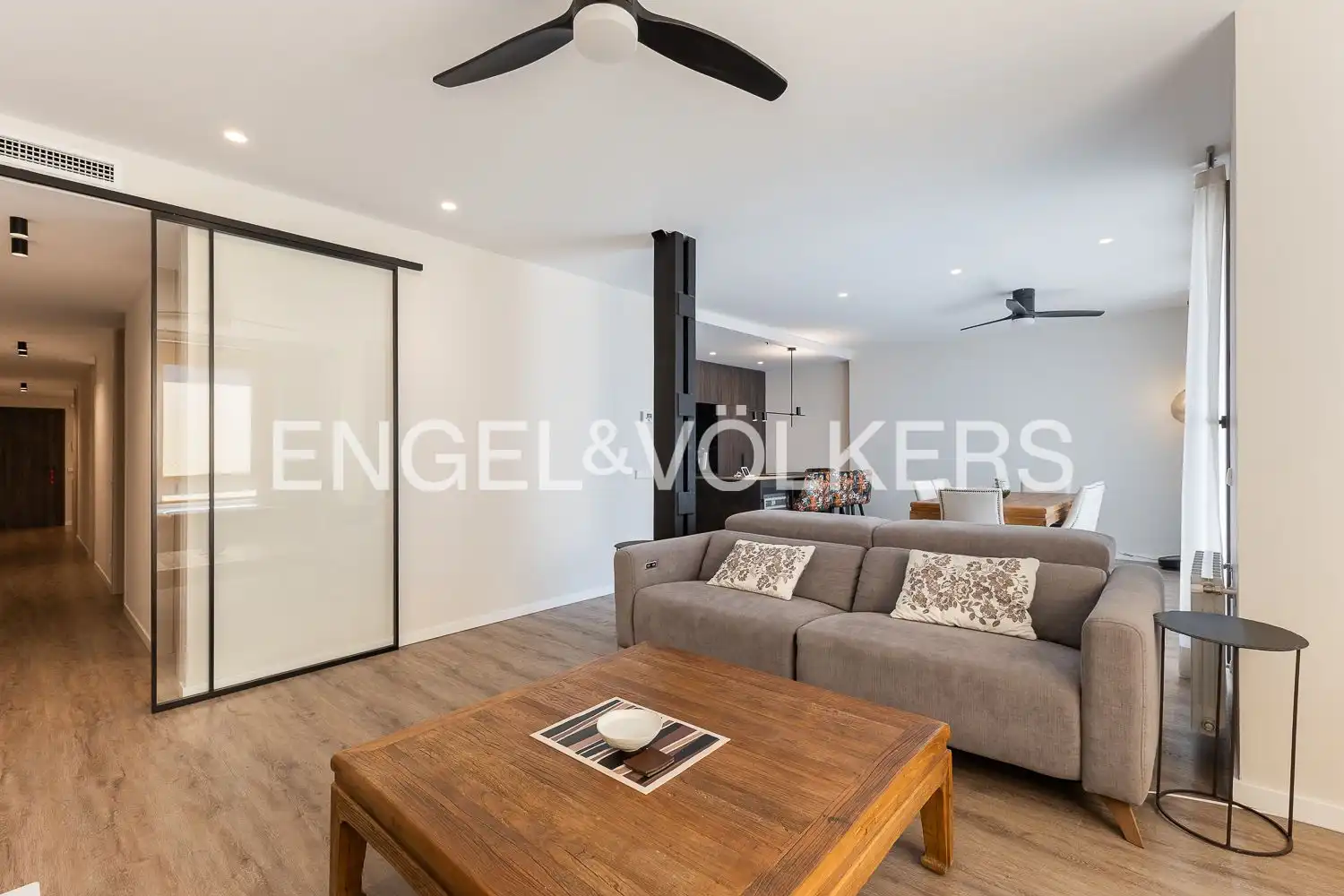 Wohnzimmer von Wohnung zum Verkauf in Valencia mit Klimaanlage, Heizung und Terrasse