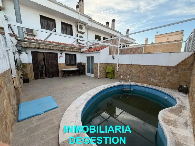 Swimming pool of Detached homes for sale in Linares  with Air Conditioner, Heating and Swimming Pool