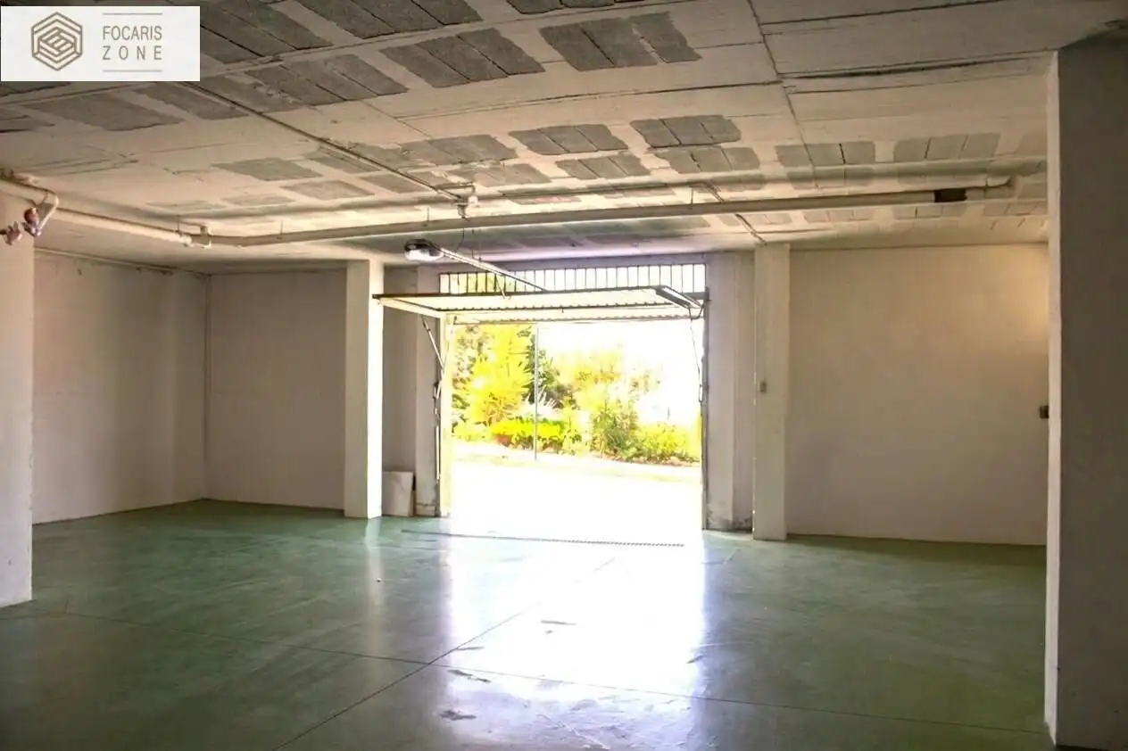 Casa aparellada amb terrassa en venda a Este, imagen 33