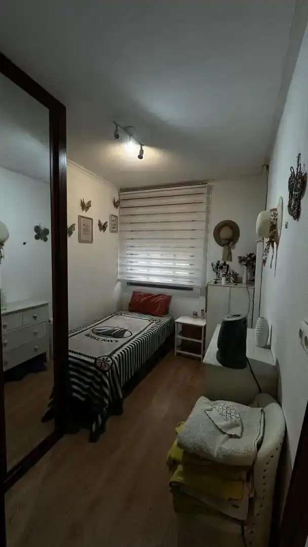 Bedroom of Flat for rent in Vigo   with Storage room and Furnished