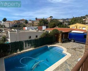 Vista exterior de Casa o xalet en venda en Calafell amb Aire condicionat, Calefacció i Jardí privat