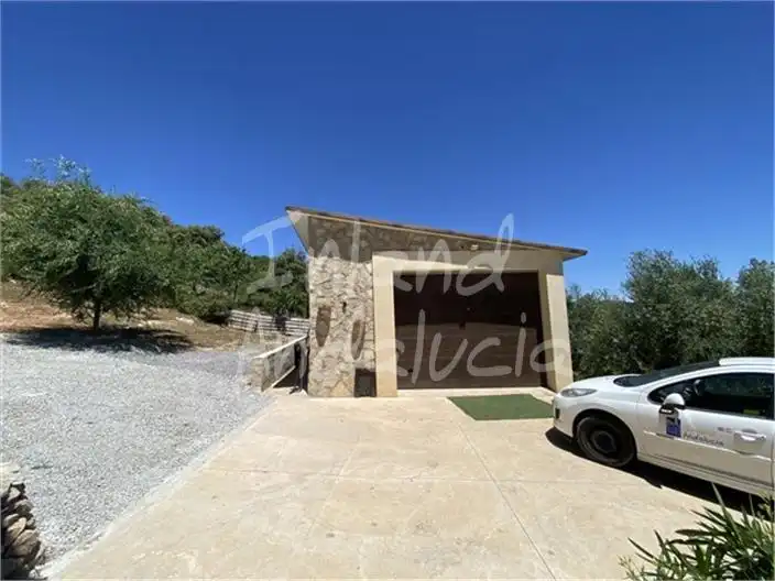 Finca rústica en venta en Alcalá la Real con Piscina y Internet