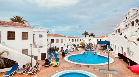 Foto 2 de Apartamento en venta en Los Cristianos, Arona