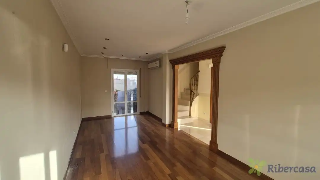 Houses for sale in Fustiñana  with Air Conditioner, Heating and Private garden