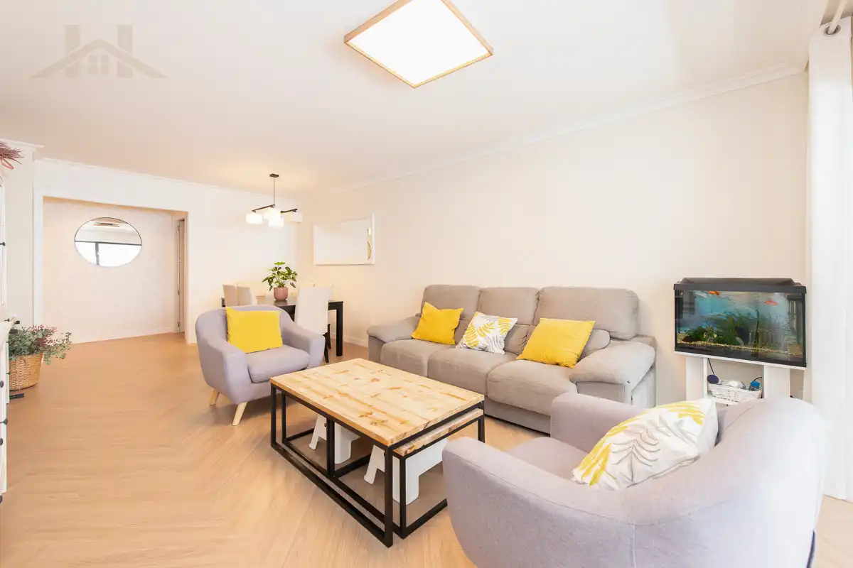 Sala de estar de Piso en venta en Alcobendas con Calefacción, Terraza y Trastero
