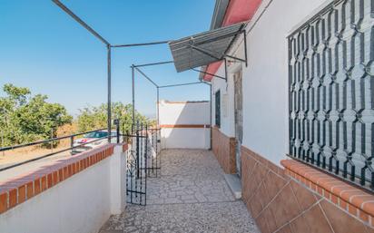 Vista exterior de Casa o xalet en venda en  Granada Capital amb Terrassa