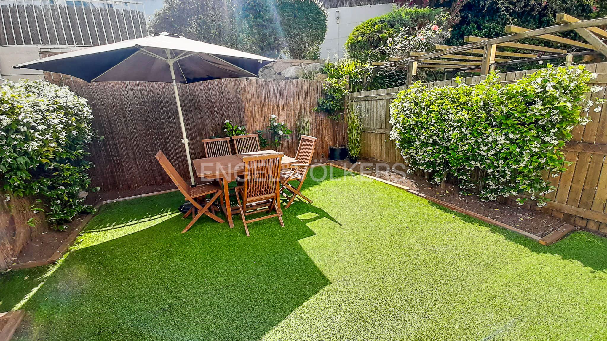 Garden of House or chalet to rent in  Barcelona Capital  with Air Conditioner, Heating and Private garden