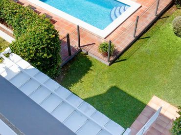 Adosado con balcón en venta en Montjuïc
