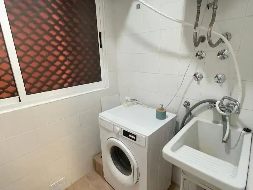 Bany de Pis de lloguer en Roquetas de Mar ciudad