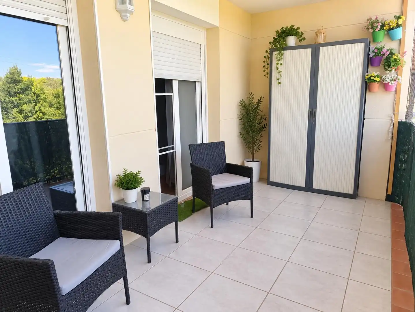 Piso con terraza en venta en Carrer del Pintor Casas