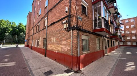 Foto 4 de Piso en venta en Calle Bécquer, Vadillos, Valladolid Capital