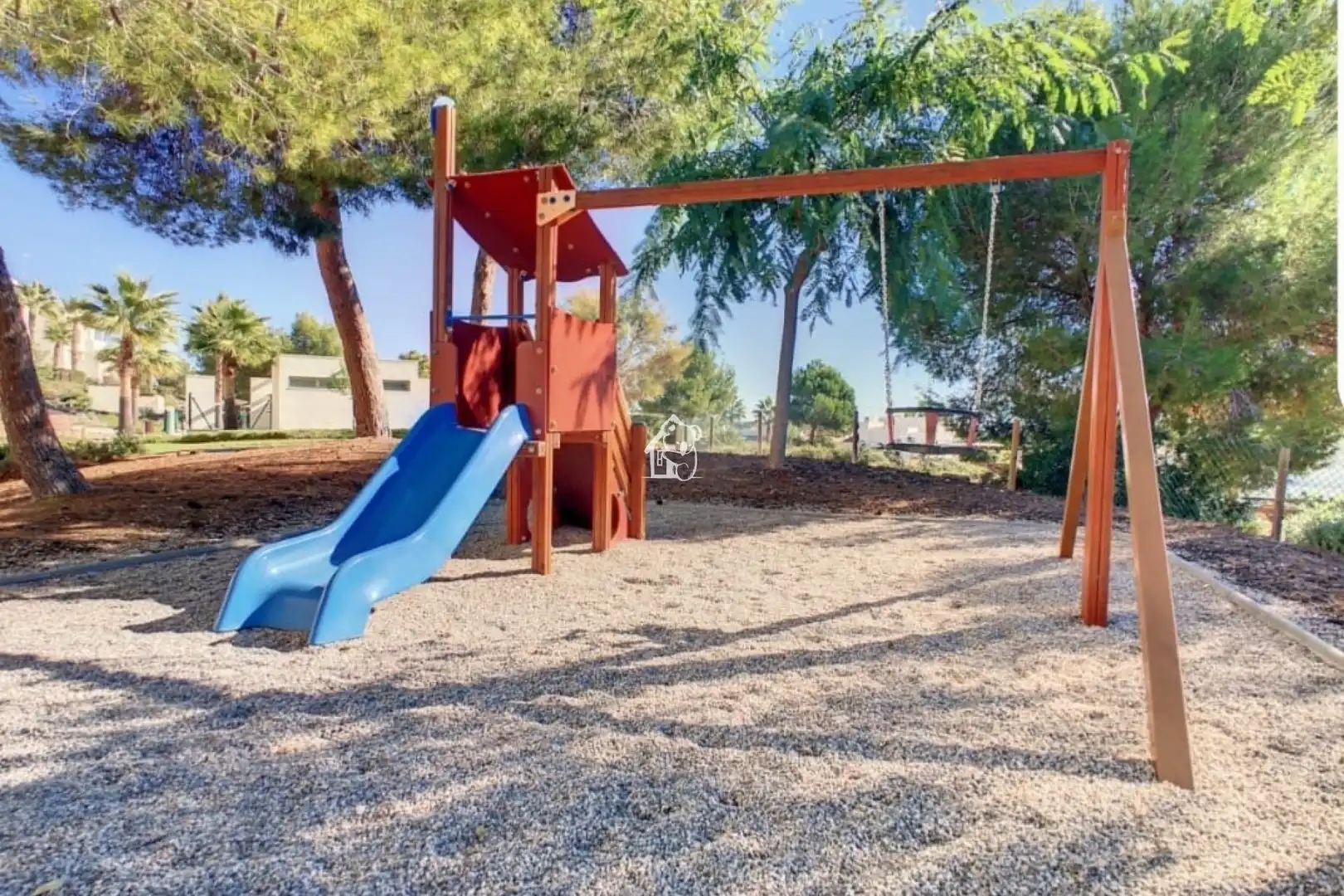 Außenansicht von Wohnung zur Miete in Orihuela mit Klimaanlage, Schwimmbad und Möbliert