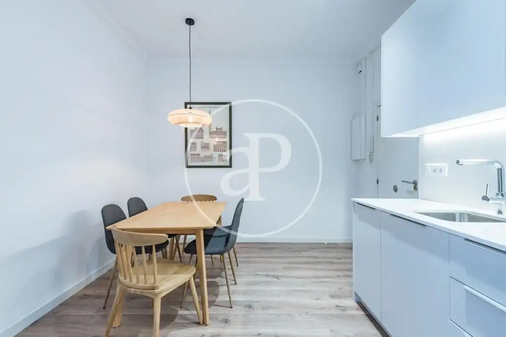 Flat for rent in Carrer del Pas de l'Ensenyança, Barri Gòtic
