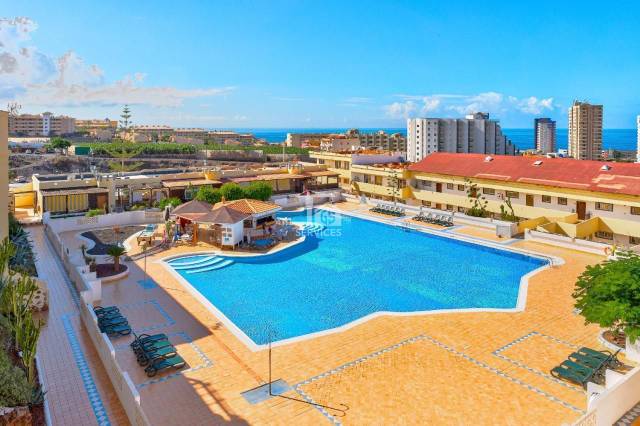 Planta baja en Venta en El Horno, 21 en Callao Salvaje - Playa Paraíso