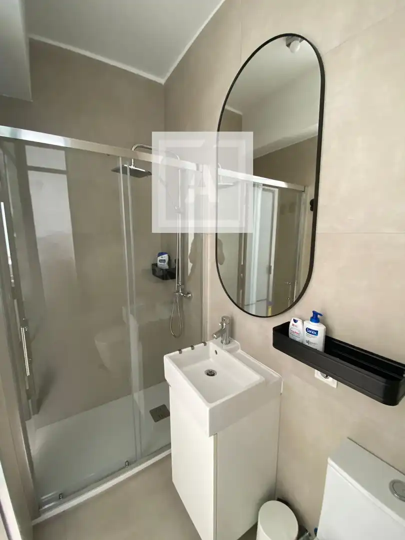Baño de Piso en venta en Madrid con Aire acondicionado, Calefacción y Amueblado