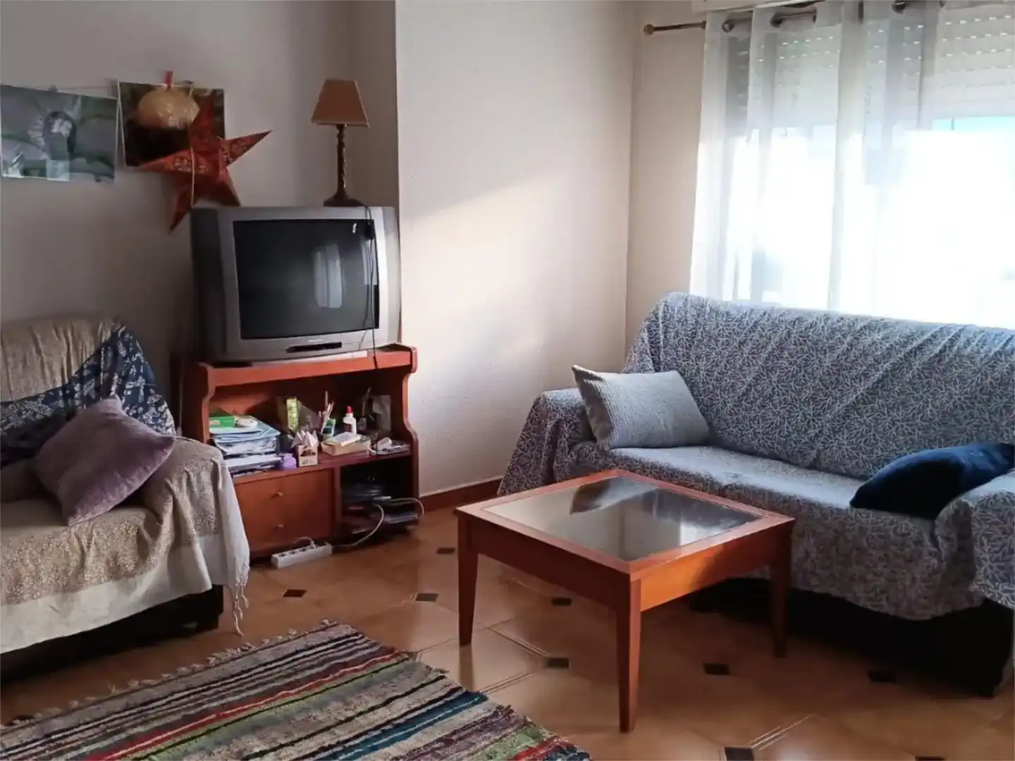 Sala de estar de Piso en venta en Utiel con Amueblado y Balcón