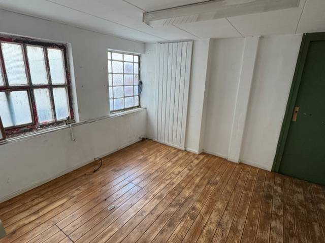 Oficina en Alquiler en Carrer de Coll i Vehí, 51 en El Camp de l'Arpa del Clot