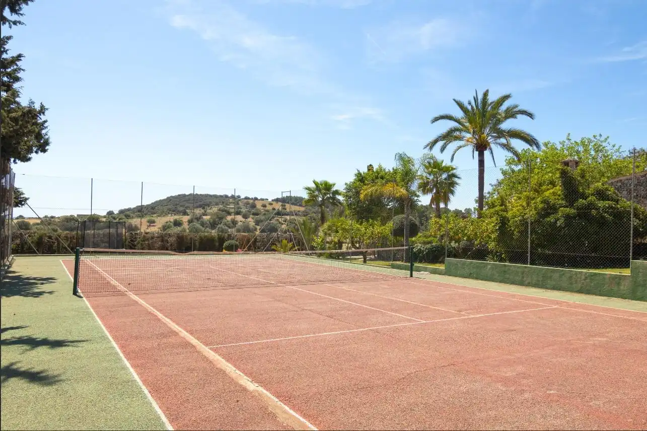 Casa rústica amb piscina en venda a Llubí, imagen 10